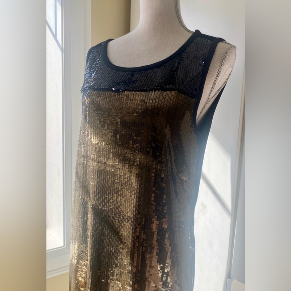 DKNY Gold and Black Sequin dress - Picture 2 of 6